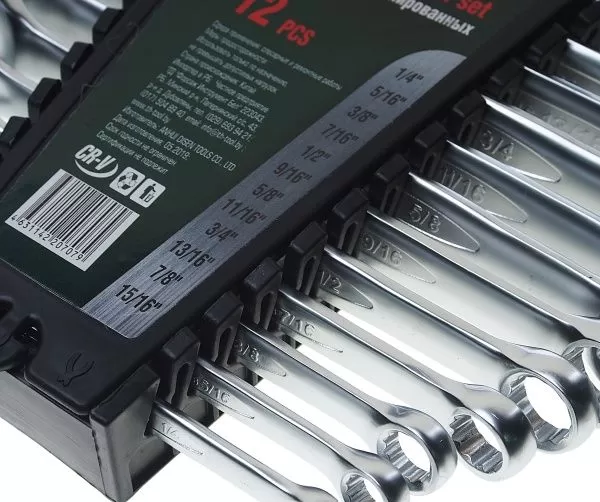 Набор ключей комбинированных дюймовых 12пр.(1/4,5/16,3/8,7/16,1/2,9/16,5/8,11/16,3/4,13/16,7/8,15/16мм) на пластиковом держателе ROCKFORCE /1